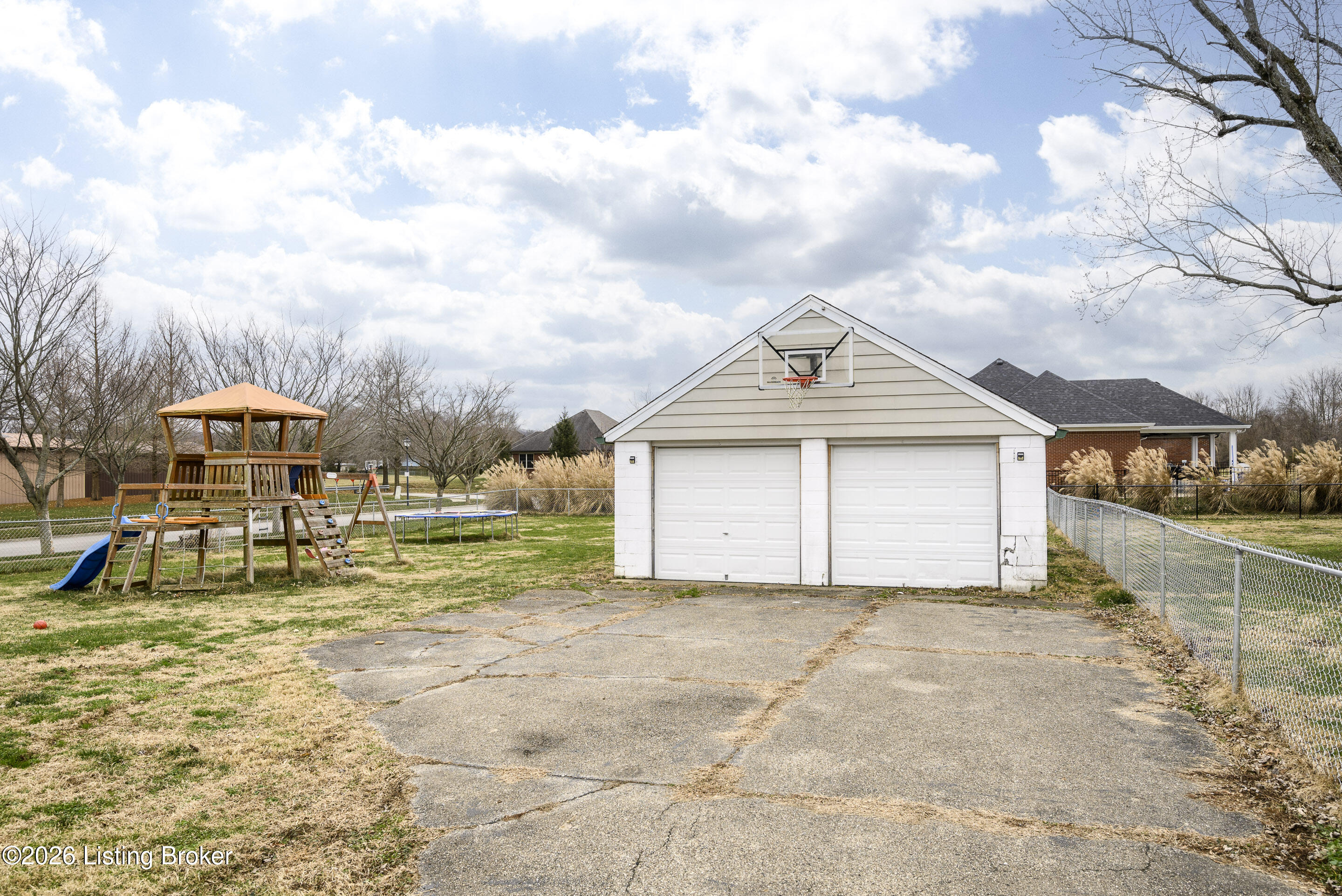 5208 Valley Station Road Louisville, KY 40272 - Photo 33 of 35 DHI-133
