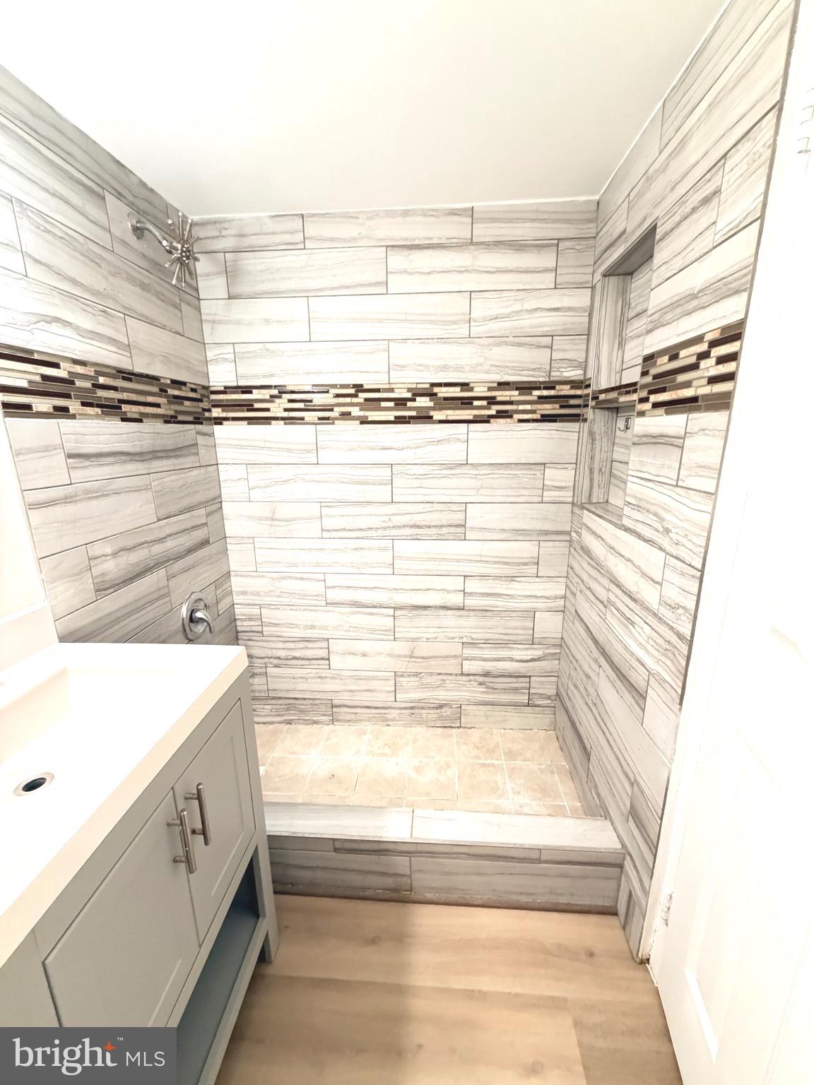 2316 Freetown Court, Unit 1B Reston, VA 20191 - Photo 21 of 36 a view of walk in closet and window
