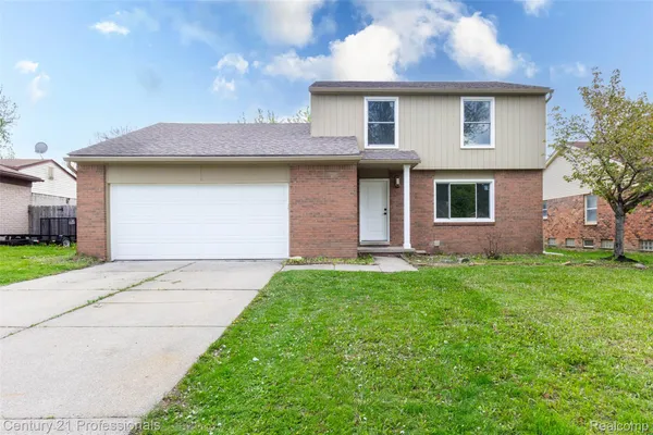 $475,000 | 3091 Heritage Drive, Troy, MI 48083