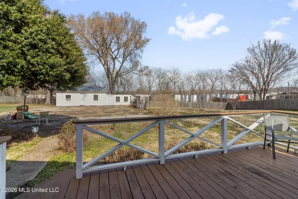 $359,000 | 9110 2nd Street, Walls, MS 38680