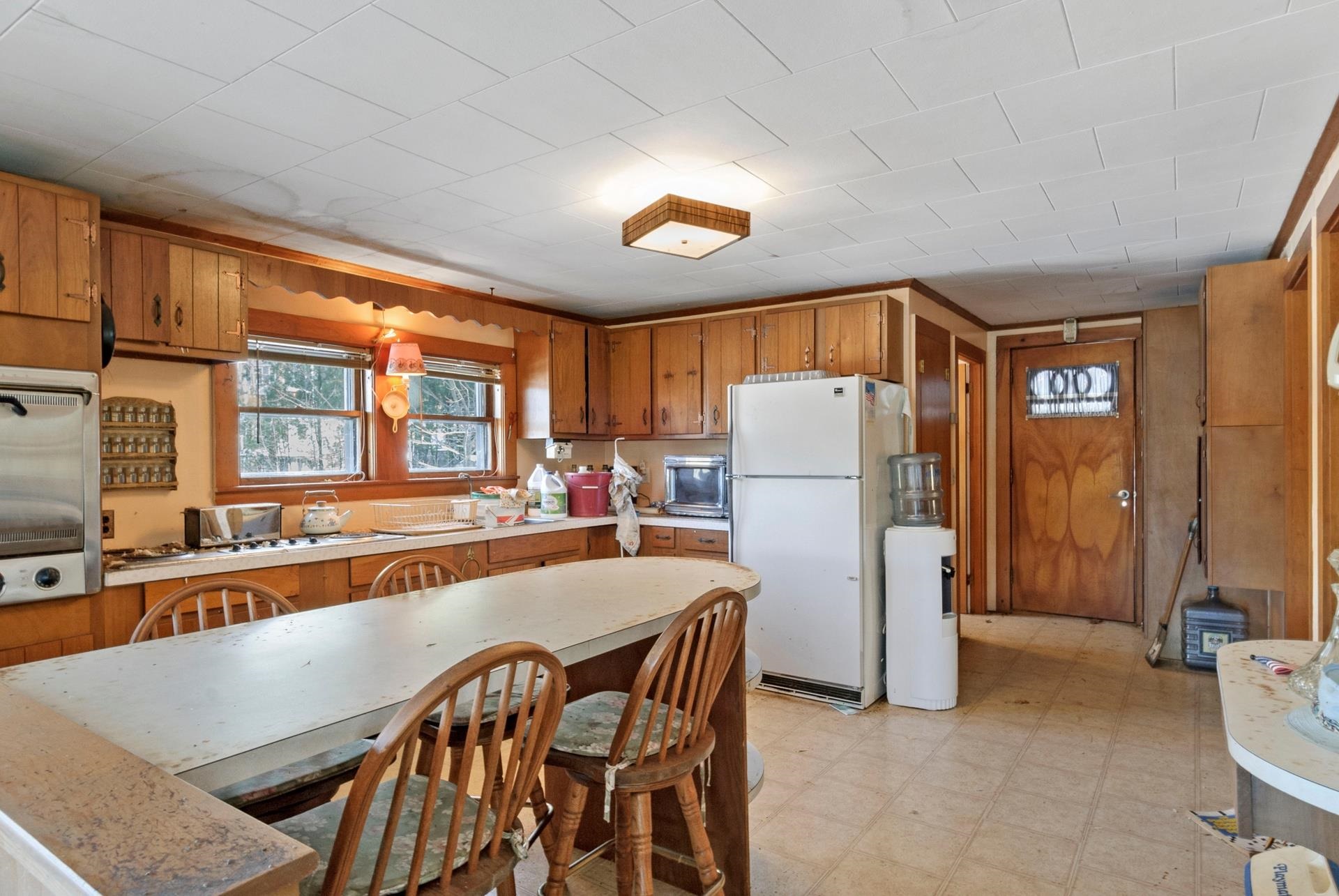 5 Abbott Road Windham, NH 03087 - Photo 8 of 23