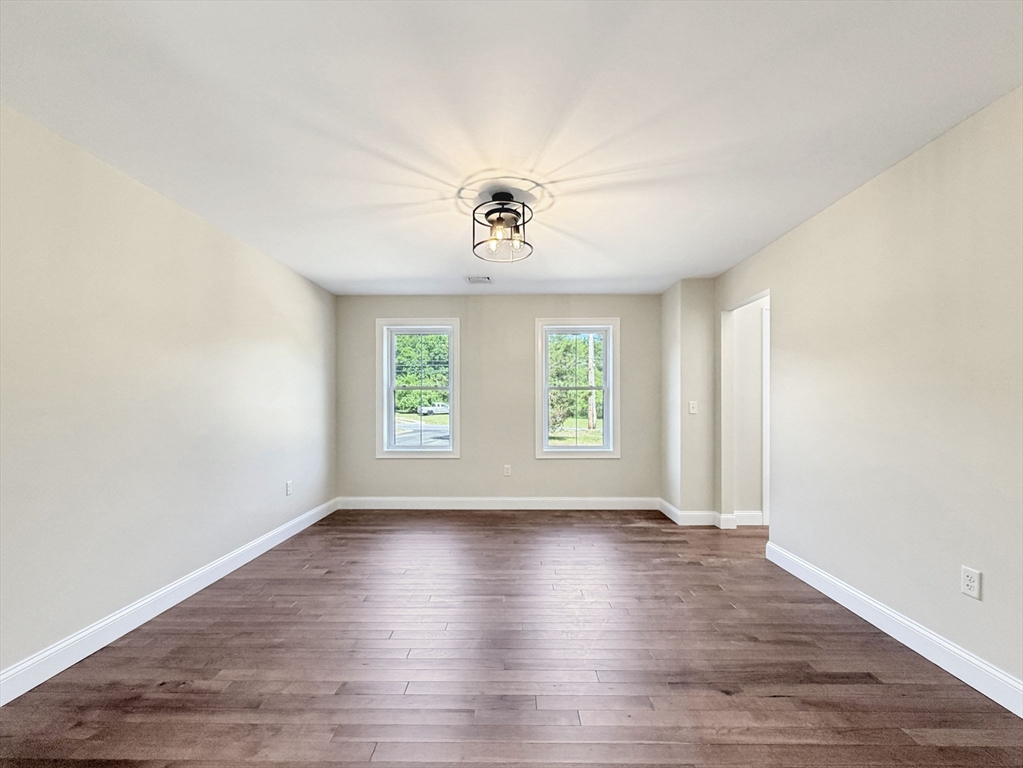 247 Braley Hill Road Rochester, MA 02770 - Photo 14 of 33