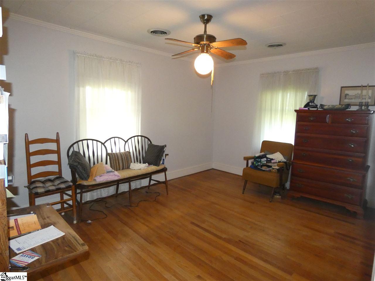 200 Davidson Street Clinton, SC 29325 - Photo 13 of 23 Gallery Image 13