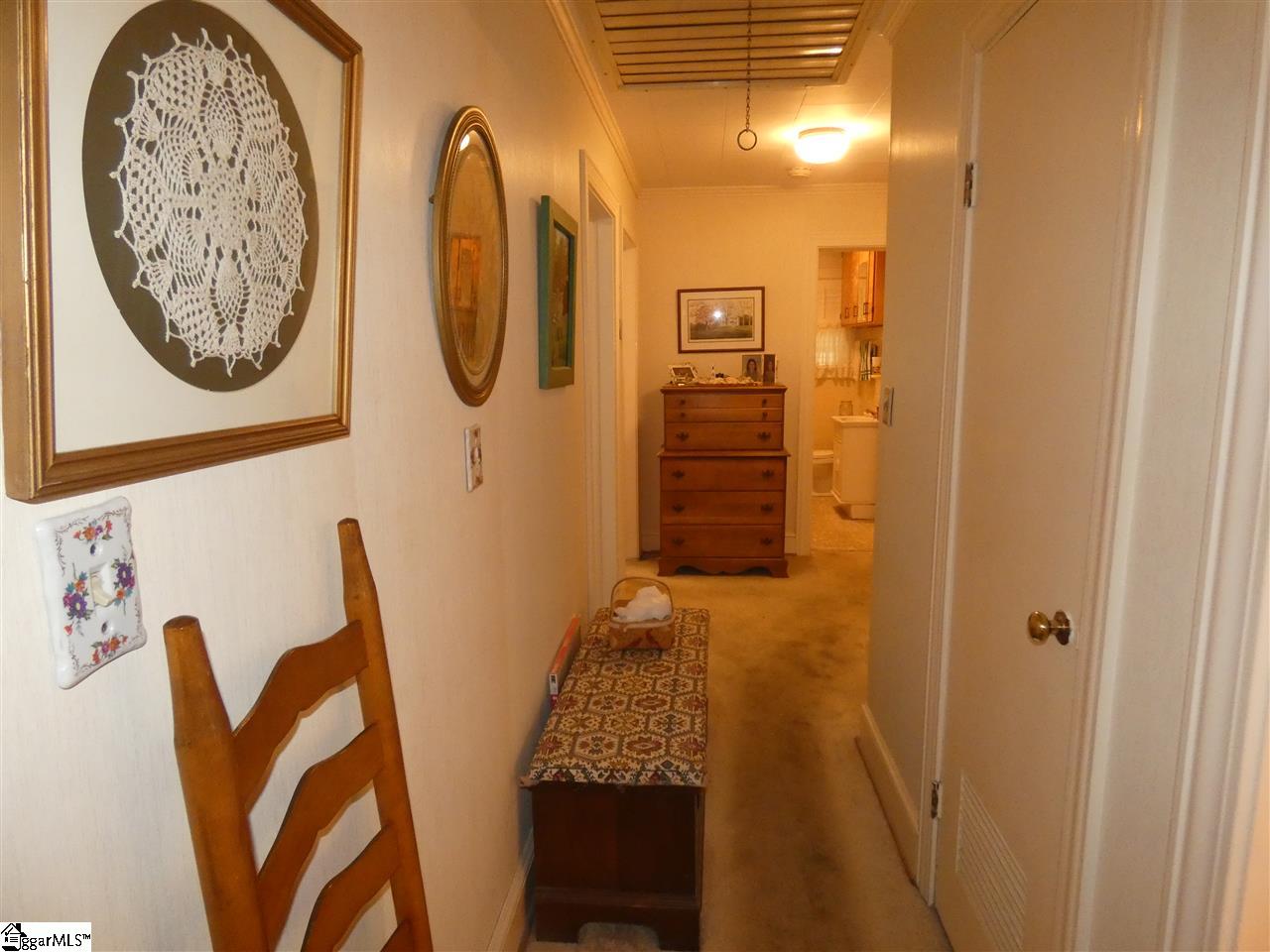 200 Davidson Street Clinton, SC 29325 - Photo 17 of 23 Gallery Image 17