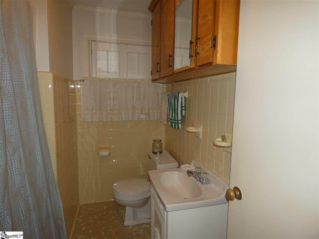 200 Davidson Street Clinton, SC 29325 - Photo 18 of 23 Gallery Image 18