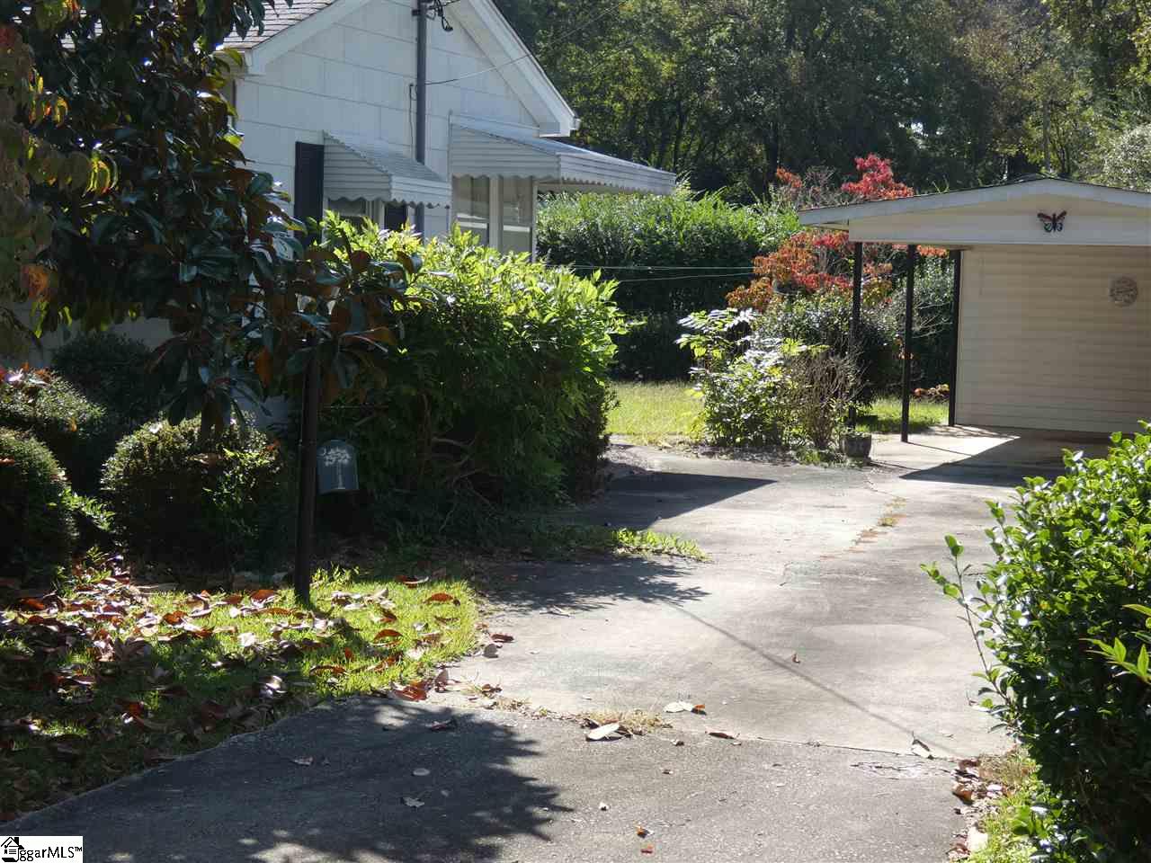200 Davidson Street Clinton, SC 29325 - Photo 6 of 23 Gallery Image 6