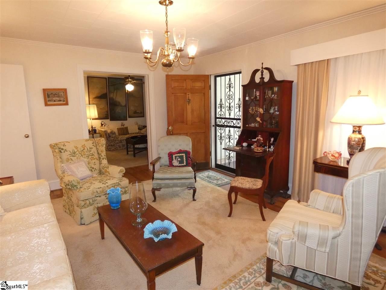 200 Davidson Street Clinton, SC 29325 - Photo 8 of 23 Gallery Image 8