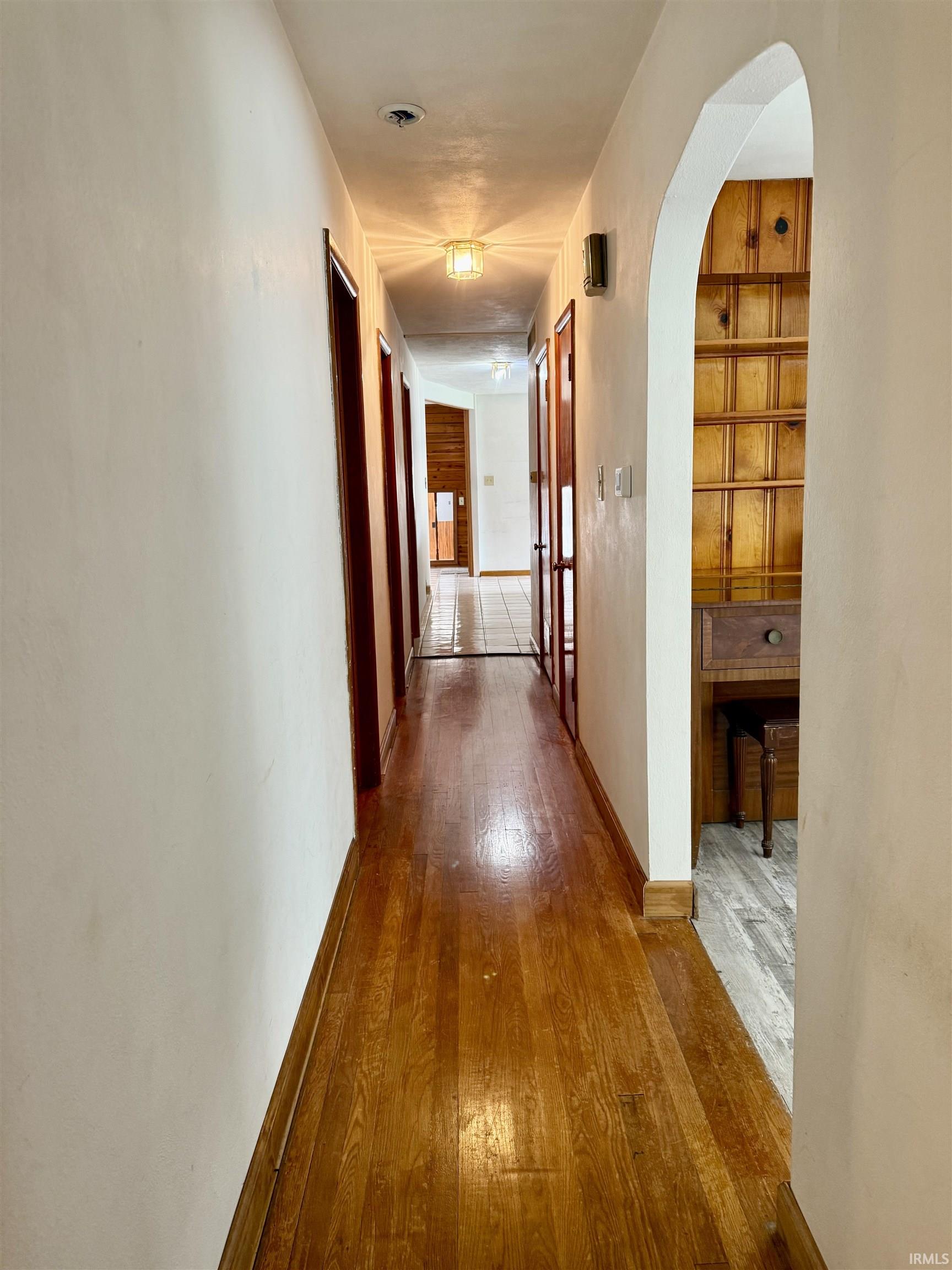 5569 South Fairfax Road Bloomington, IN 47401 - Photo 11 of 23