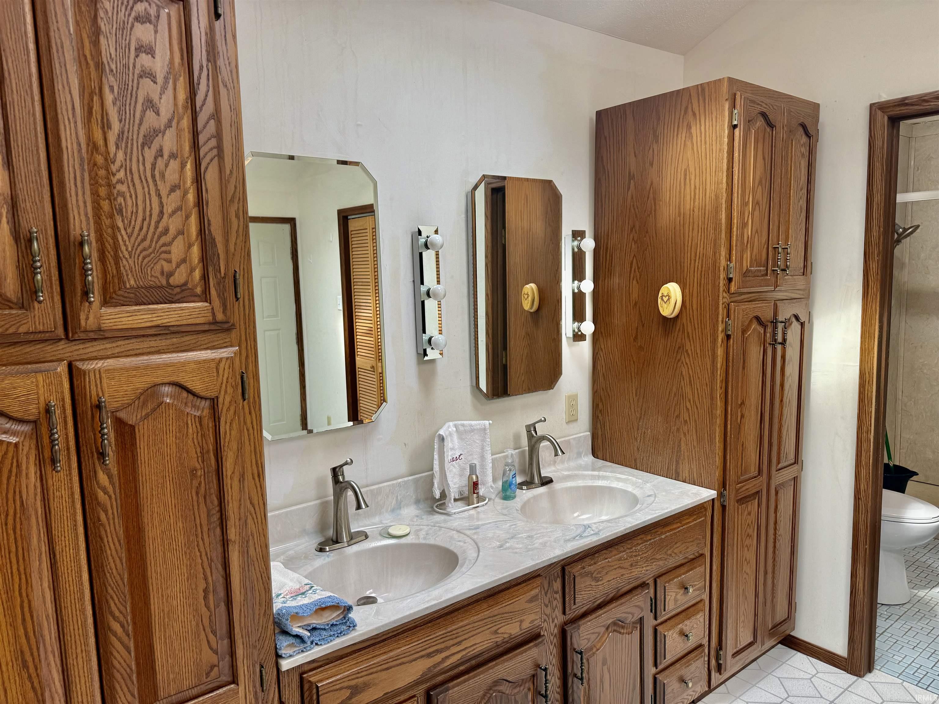 5569 South Fairfax Road Bloomington, IN 47401 - Photo 20 of 23