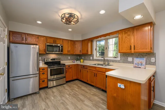 $330,000 | 31978 Long Bow, Millsboro, DE 19966