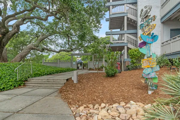 $374,900 | 310 5th Avenue North, Unit 304, Surfside Beach, SC 29575