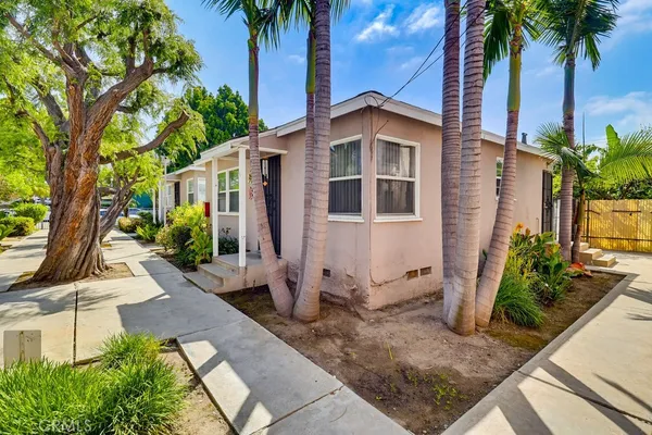 $1,450,000 | 2661 Lime Avenue, Signal Hill, CA 90755