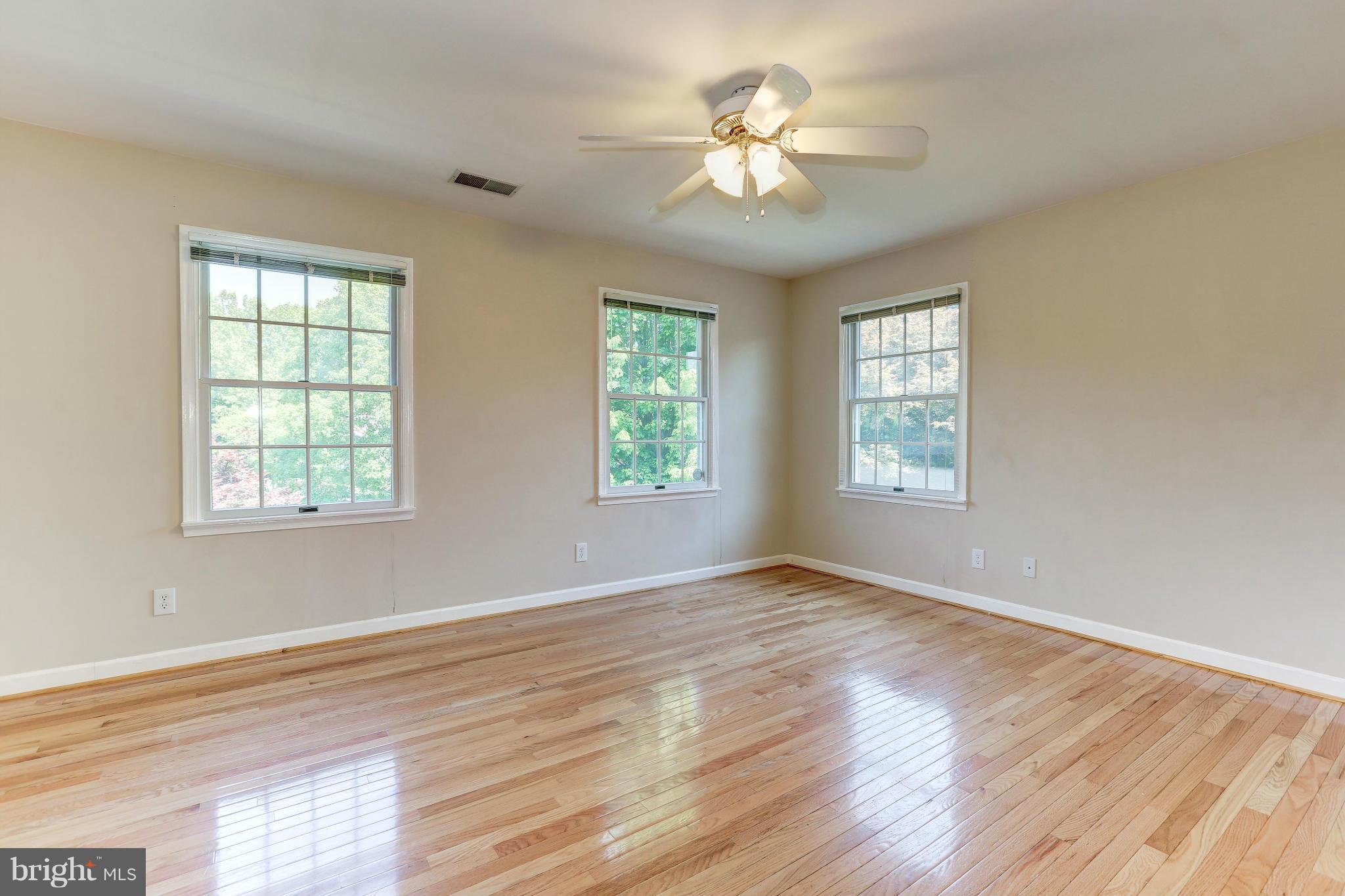 12640 High Meadow Road North Potomac, MD 20878 - Photo 20 of 30 4th Bedroom