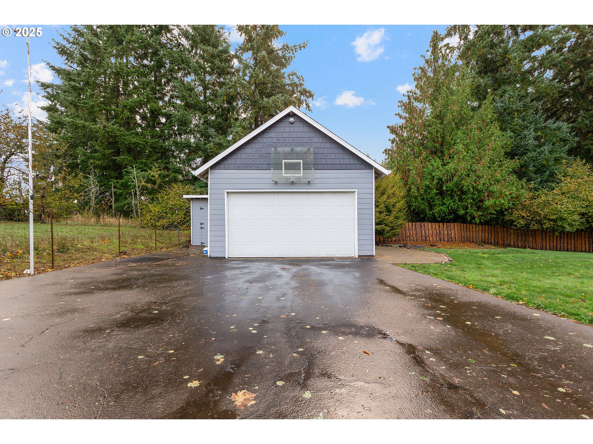 16170 South Stoltz Road Oregon City, OR 97045 - Photo 5 of 42 Gallery Image 5