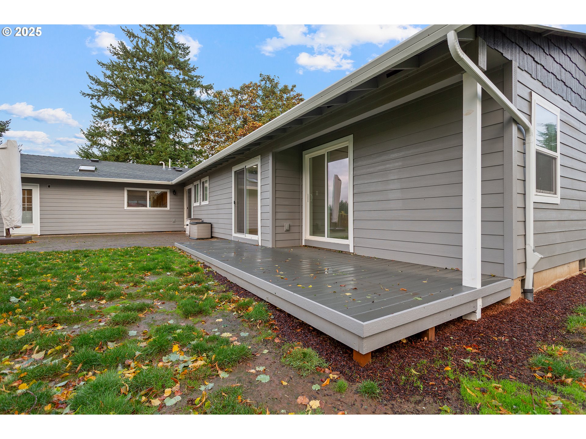 16170 South Stoltz Road Oregon City, OR 97045 - Photo 8 of 42 Gallery Image 8