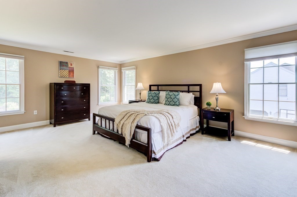 22 Greenwood Road Hopkinton, MA 01748 - Photo 13 of 33 Gallery Image 13