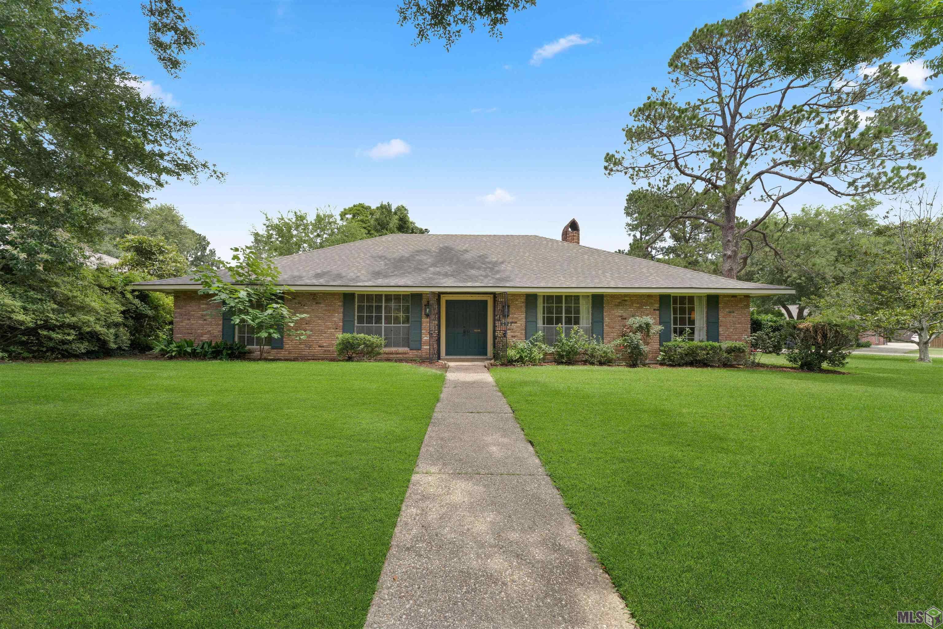 5977 Hyacinth Avenue Baton Rouge, LA 70808 - Photo 1 of 18