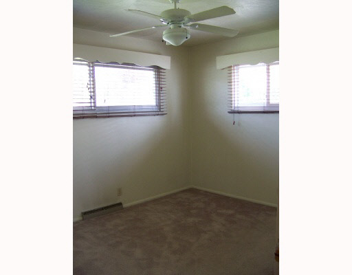 2610 Edison Road South Bend, IN 46615 - Photo 7 of 11 Gallery Image 7