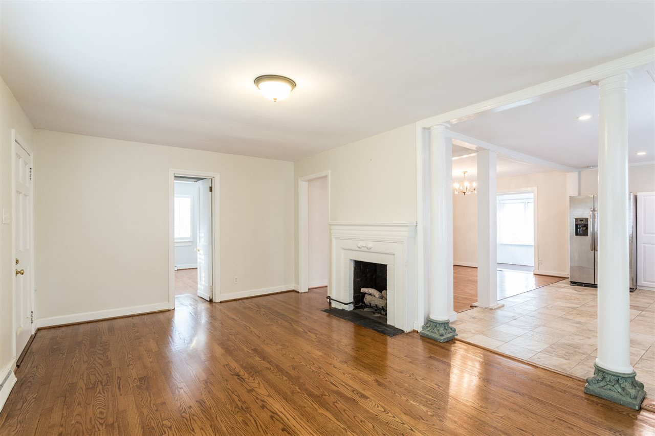 1217 Mitchell Street Raleigh, NC 27607 - Photo 4 of 30 Photo 4