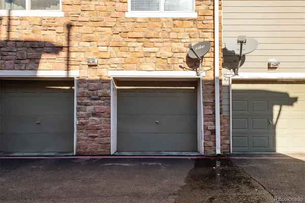 $315,000 | 2542 South Bahama Circle, Unit D, Aurora, CO 80013
