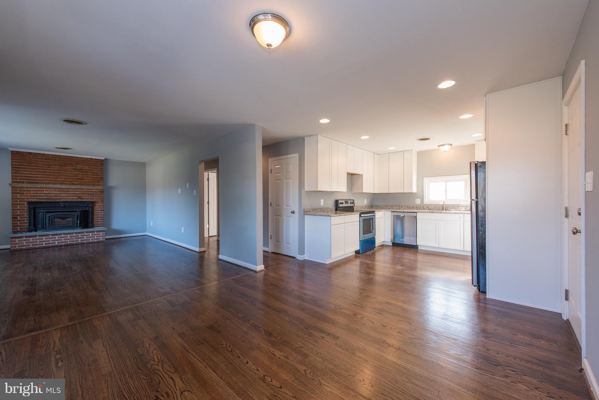 10601 Johns Hopkins Road Laurel, MD 20723 - Photo 5 of 28 Dining Room
