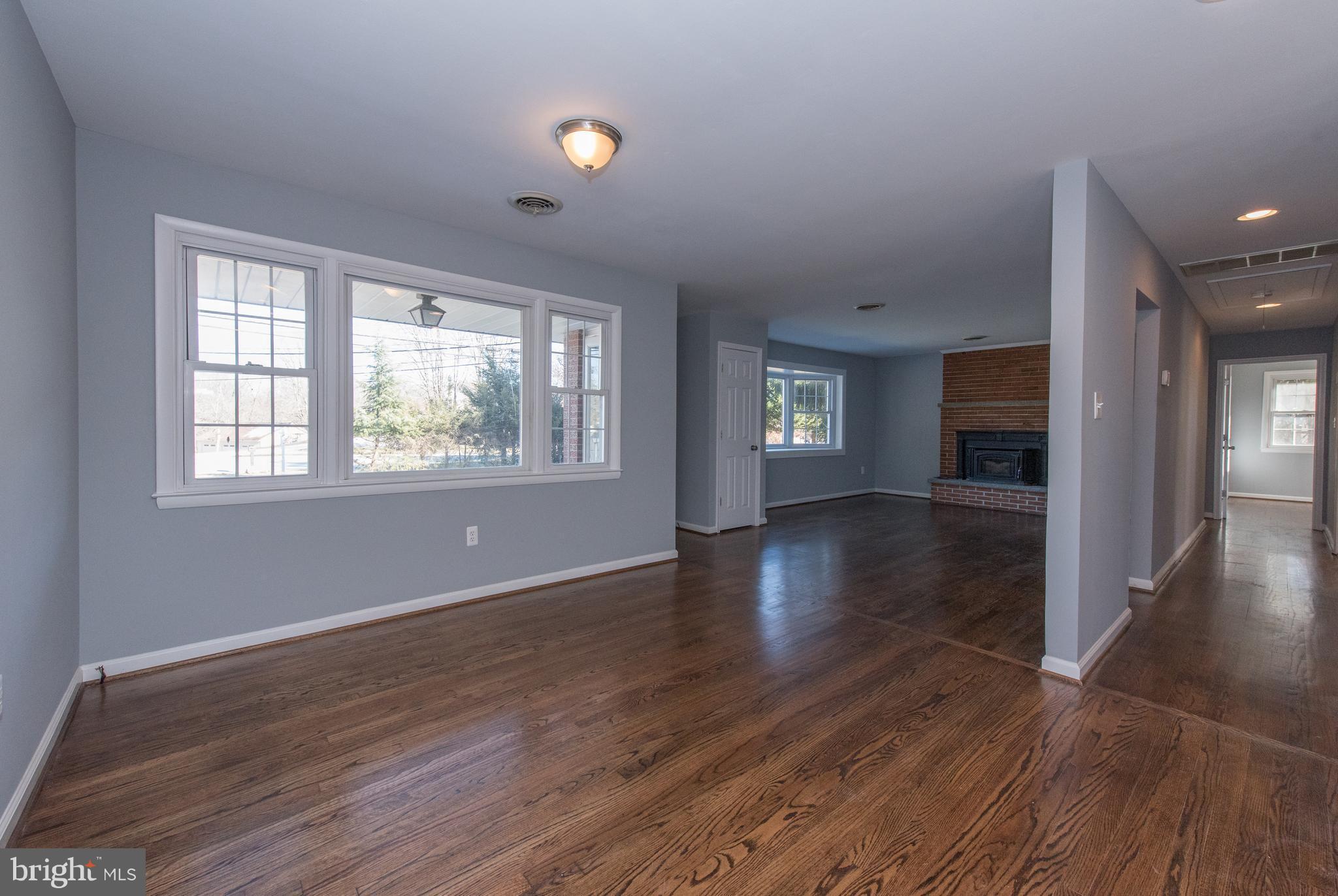 10601 Johns Hopkins Road Laurel, MD 20723 - Photo 7 of 28 Dining Room