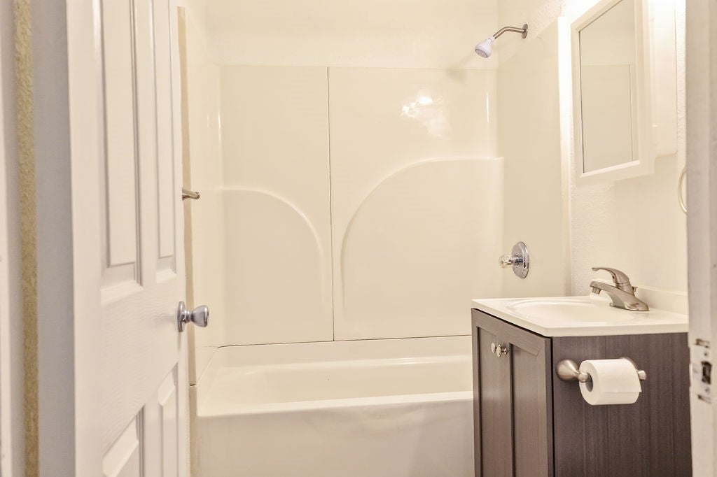 214 South 23rd Street Decatur, IL 62521 - Photo 11 of 14 Gallery Image 11