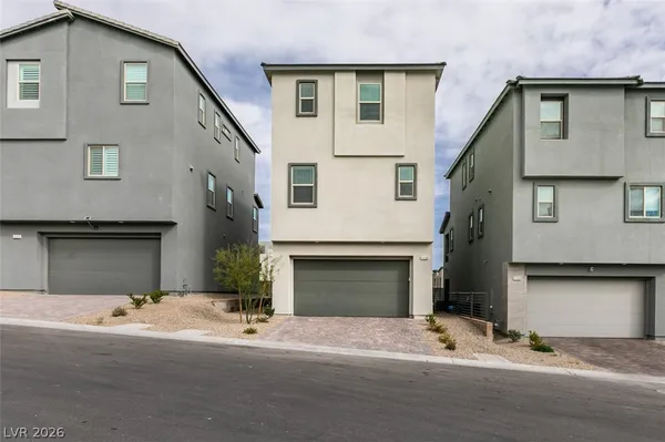 $2,695 | 11568 Ashy Storm Avenue, Las Vegas, NV 89138