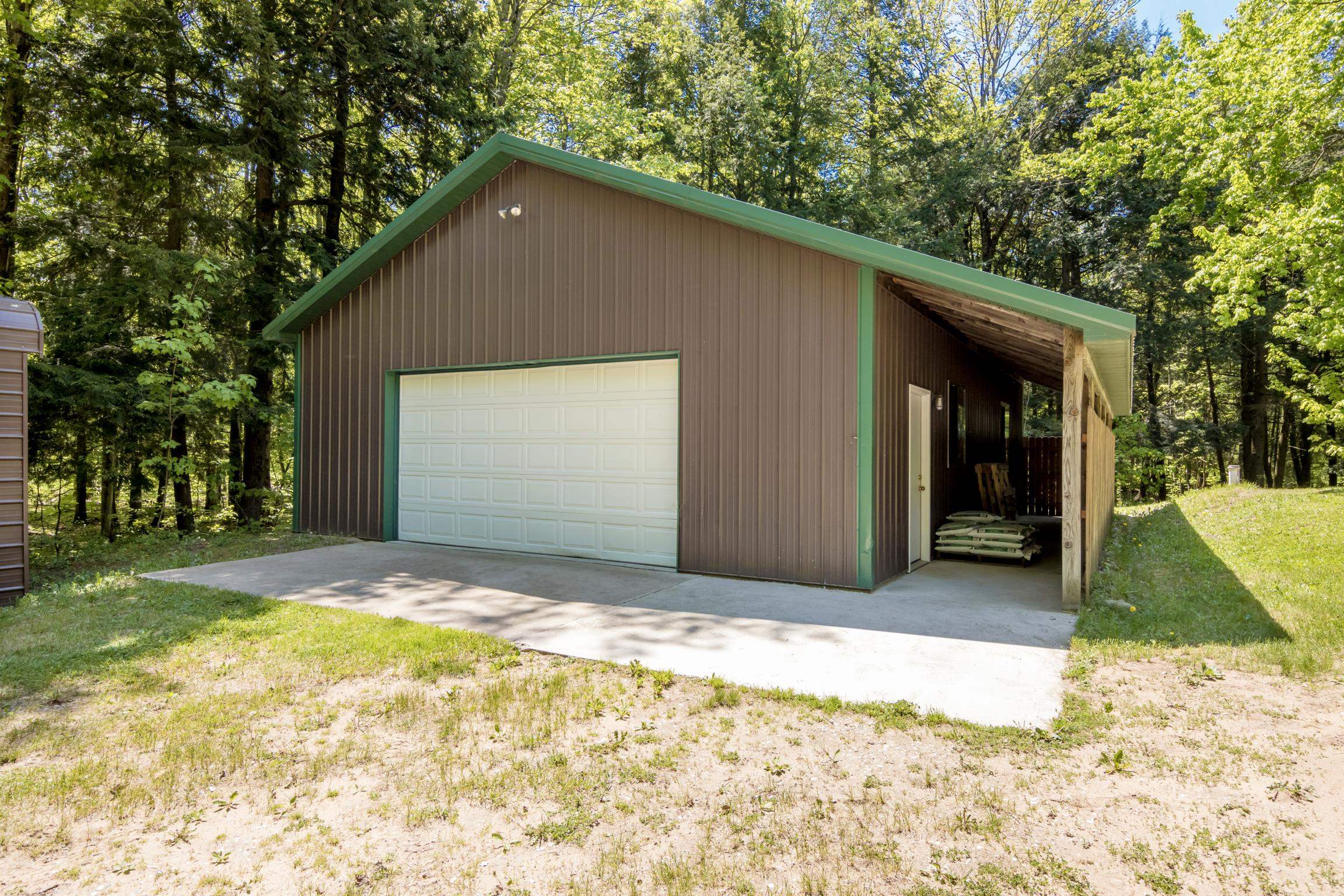 16862 Healy Lake Road Thompsonville, MI 49683 - Photo 3 of 32