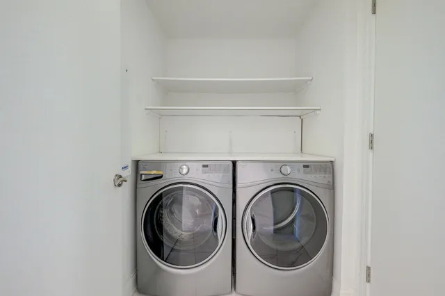 $4,800 | 2640 Lake Shore Drive, Unit 2008, Riviera Beach, FL 33404