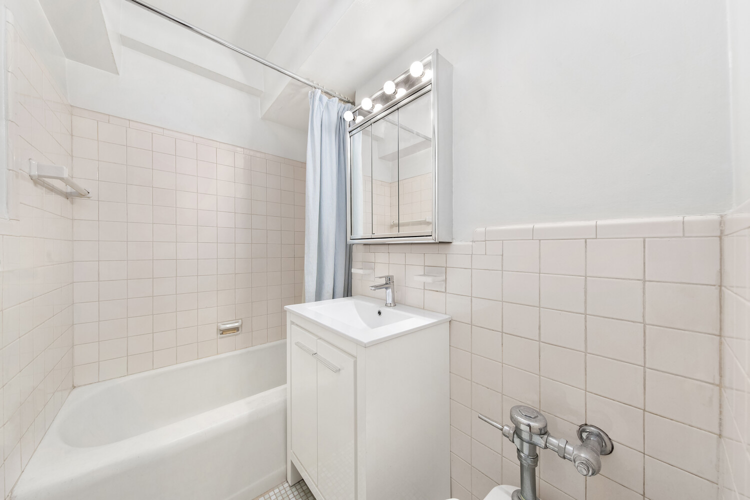 200 East 36th Street, Unit 17B Manhattan, NY 10016 - Photo 6 of 7