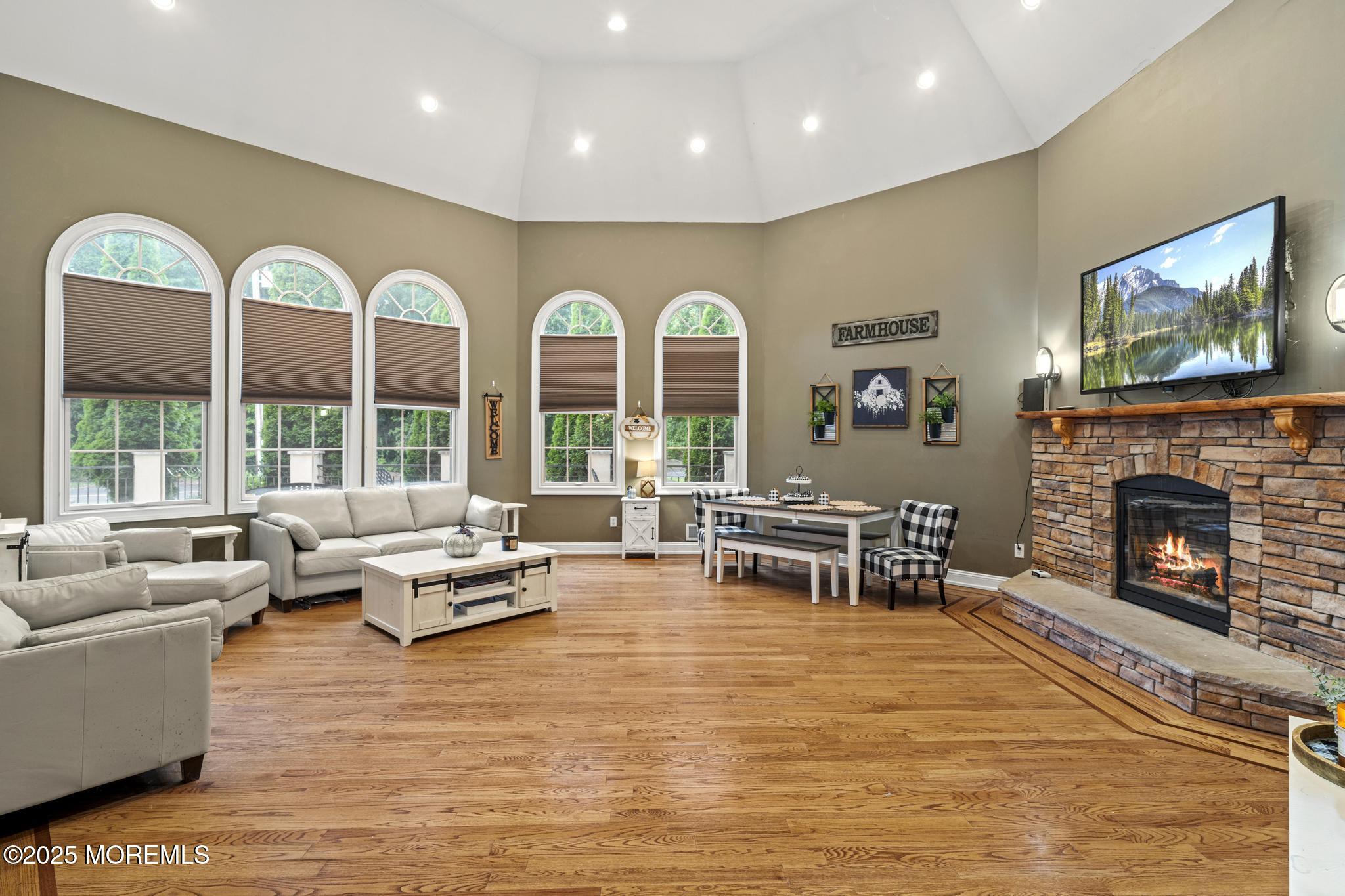 33 Harbor Road Morganville, NJ 07751 - Photo 21 of 49 33 Harbor (11)