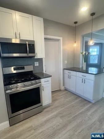 $2,650 | 43 Brookline Avenue, Unit 2, Nutley, NJ 07110