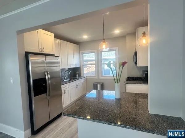 $2,650 | 43 Brookline Avenue, Unit 2, Nutley, NJ 07110