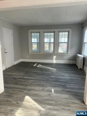 $2,650 | 43 Brookline Avenue, Unit 2, Nutley, NJ 07110
