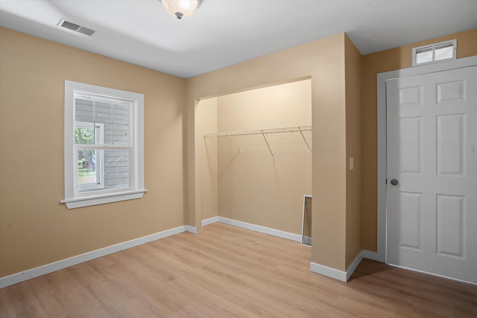 25538 South Klemme Road Crete, IL 60417 - Photo 12 of 38 Gallery Image 12