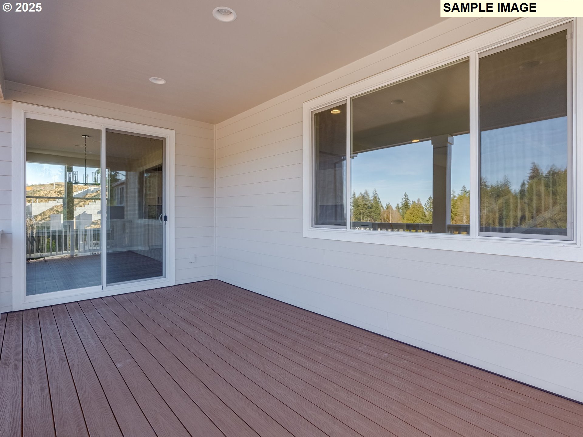 2181 Northeast Ridge Run Lane Estacada, OR 97023 - Photo 10 of 44 Family Room