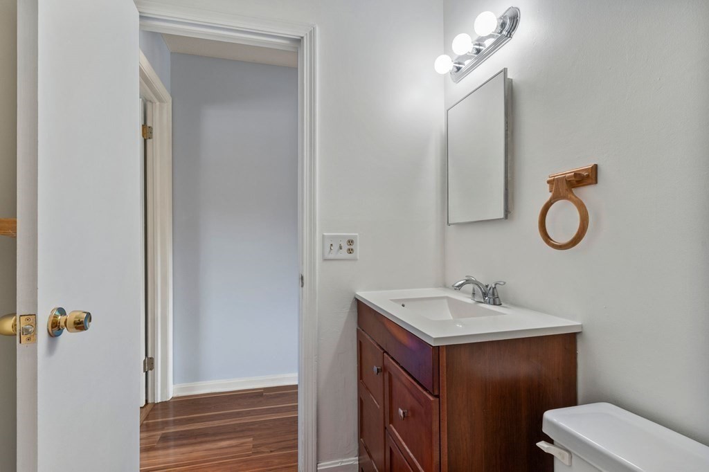 549 Russell Road, Unit 14D Westfield, MA 01085 - Photo 6 of 11 Gallery Image 6