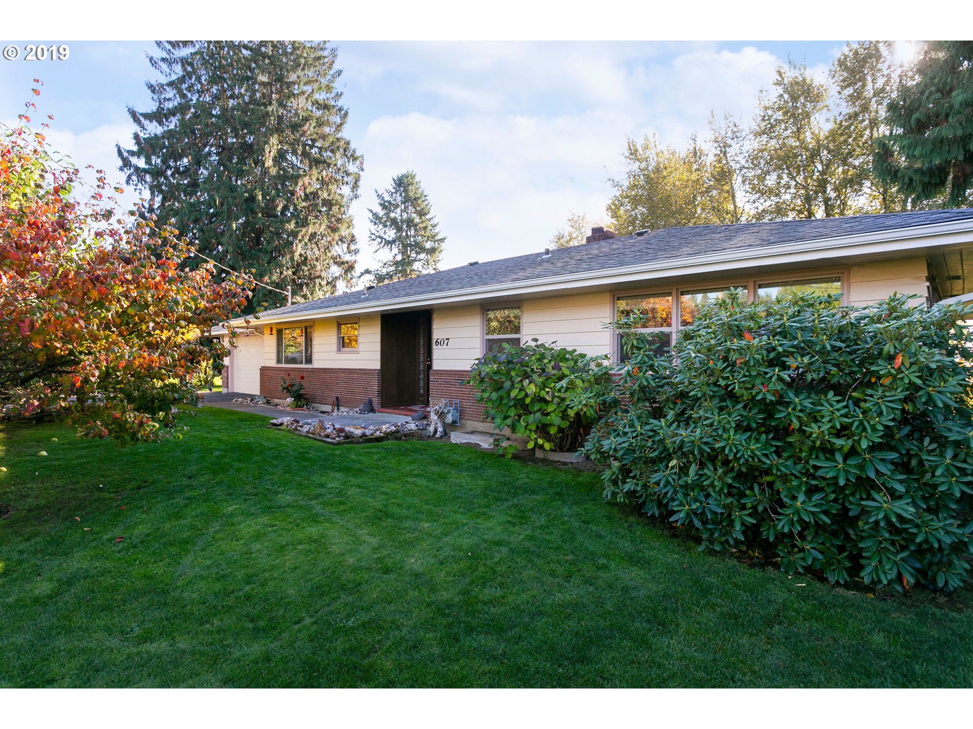 607 South Shobert Street Ridgefield, WA 98642 - Photo 1 of 27