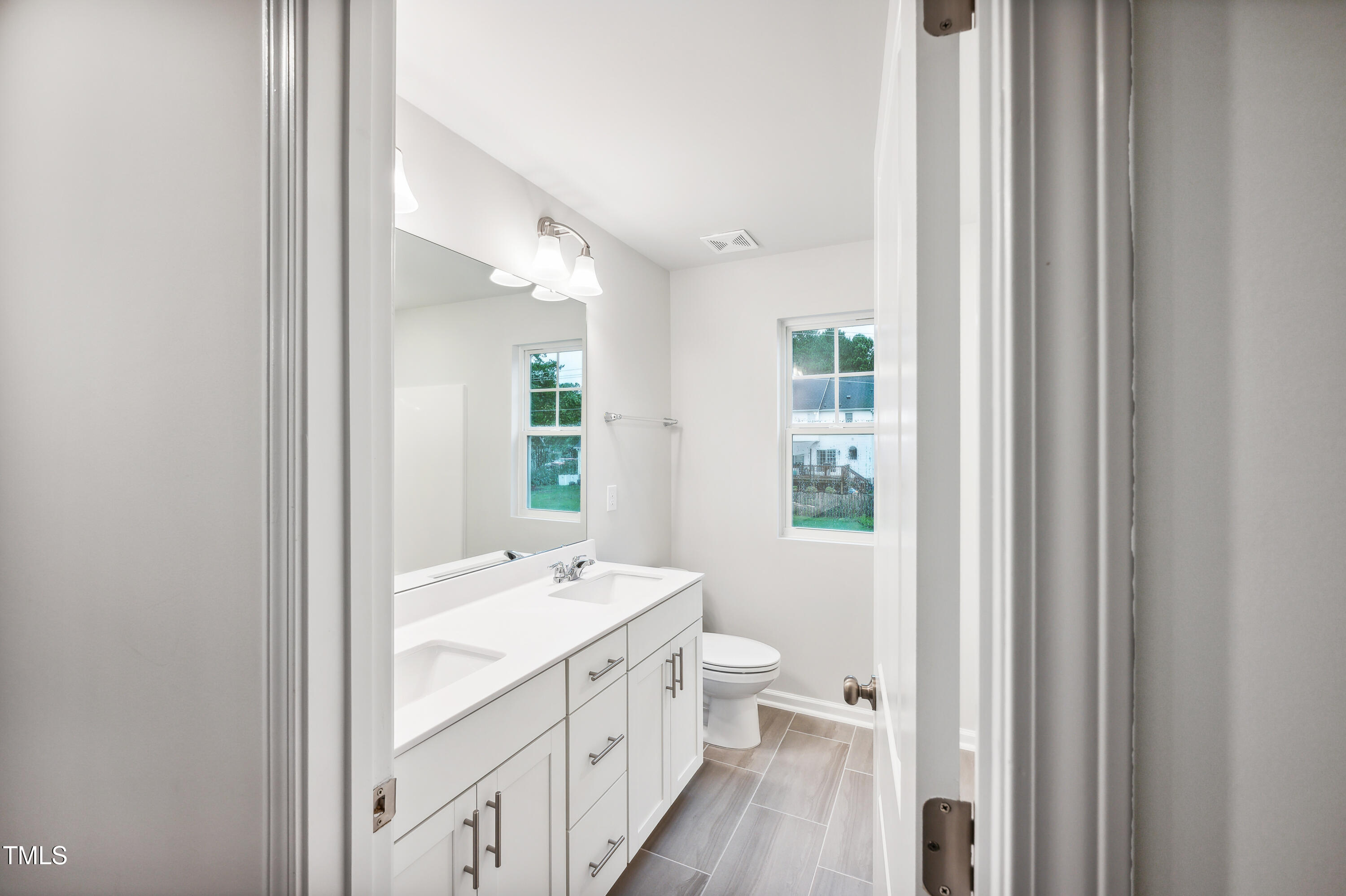 4304 Hunters Brook Run Raleigh, NC 27616 - Photo 28 of 30 SUN_HuntersPointe_Pic_Leighton_28