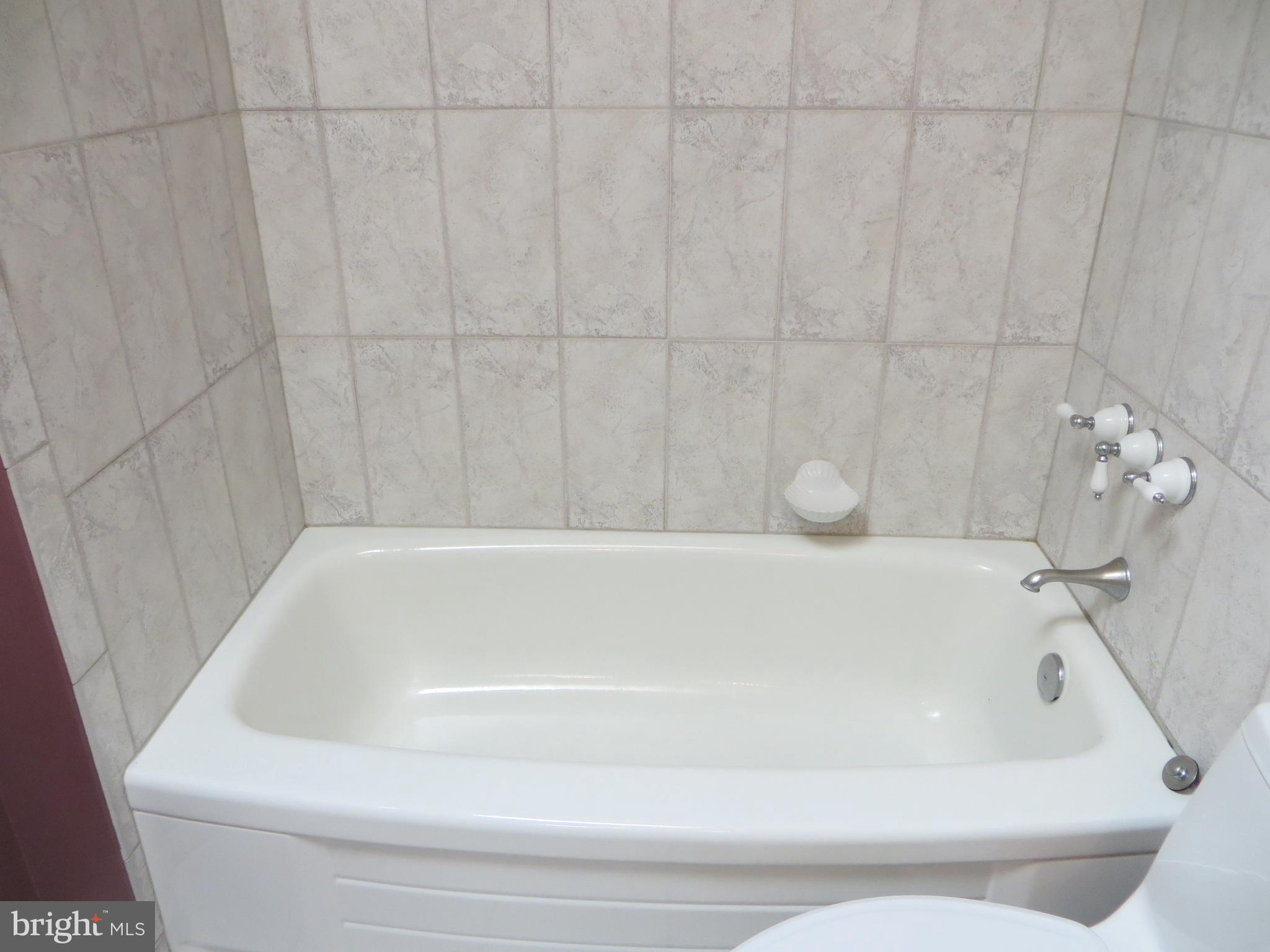 8105 Fenway Road Bethesda, MD 20817 - Photo 28 of 63