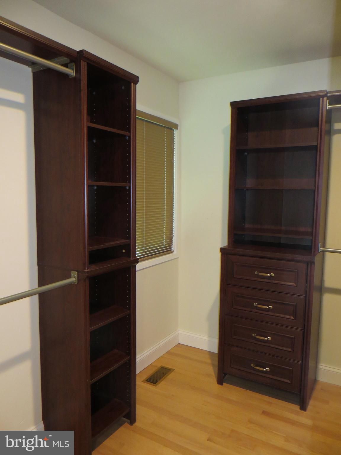 8105 Fenway Road Bethesda, MD 20817 - Photo 40 of 63