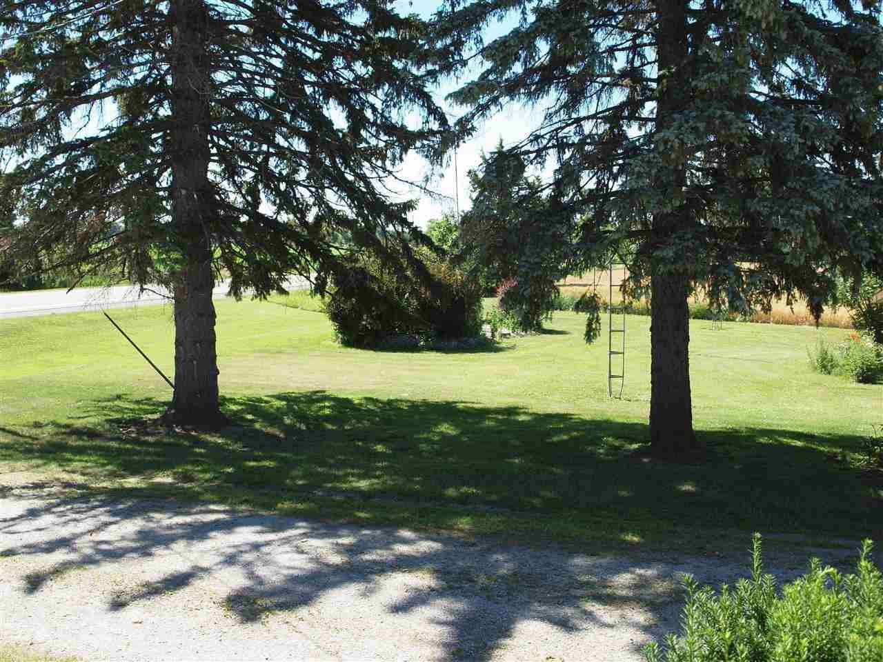 8283 Sheridan Road New Lothrop, MI 48460 - Photo 15 of 40 21490563-14.JPG