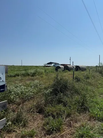 $475,000 | 1993 FM 2761 Road, Cat Spring, TX 78933