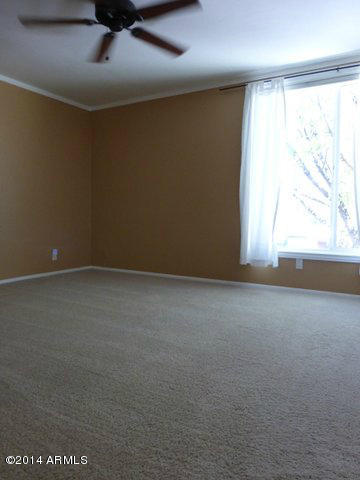 6018 North 11th Street Phoenix, AZ 85014 - Photo 17 of 23 Bedroom 2 upstairs
