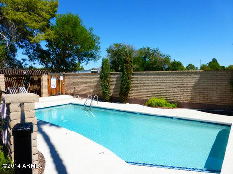 6018 North 11th Street Phoenix, AZ 85014 - Photo 2 of 23 Community Pool