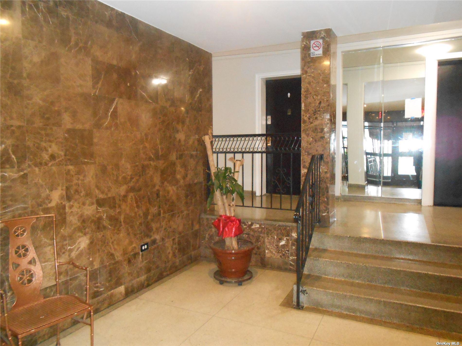 131-11 Kew Gardens Road, Unit 2E Queens, NY 11418 - Photo 2 of 36