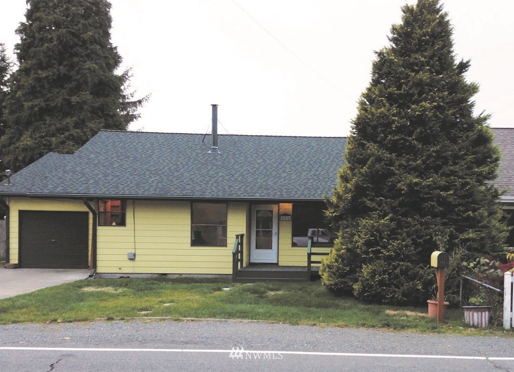 215 R Street Southeast Auburn, WA 98002 - Photo 1 of 4 Gallery Image 1