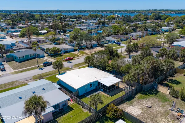 $395,000 | 107 Lynnhurst Drive, Ormond Beach, FL 32176