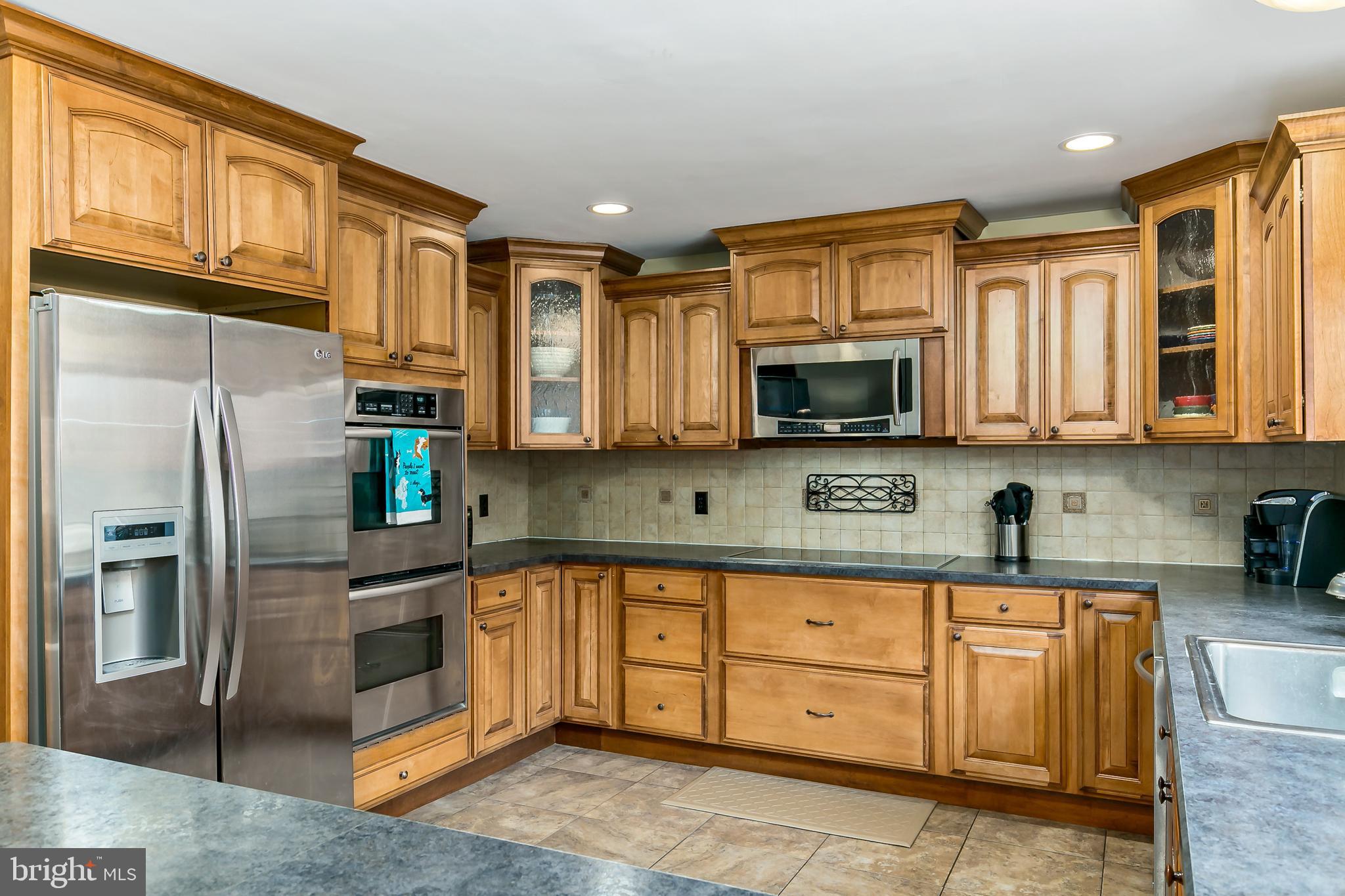 676 Jackson Road Sewell, NJ 08080 - Photo 17 of 47